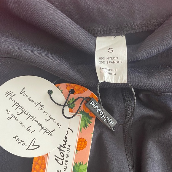 NWT black Pineapple Clothing leggings - Picture 3 of 4